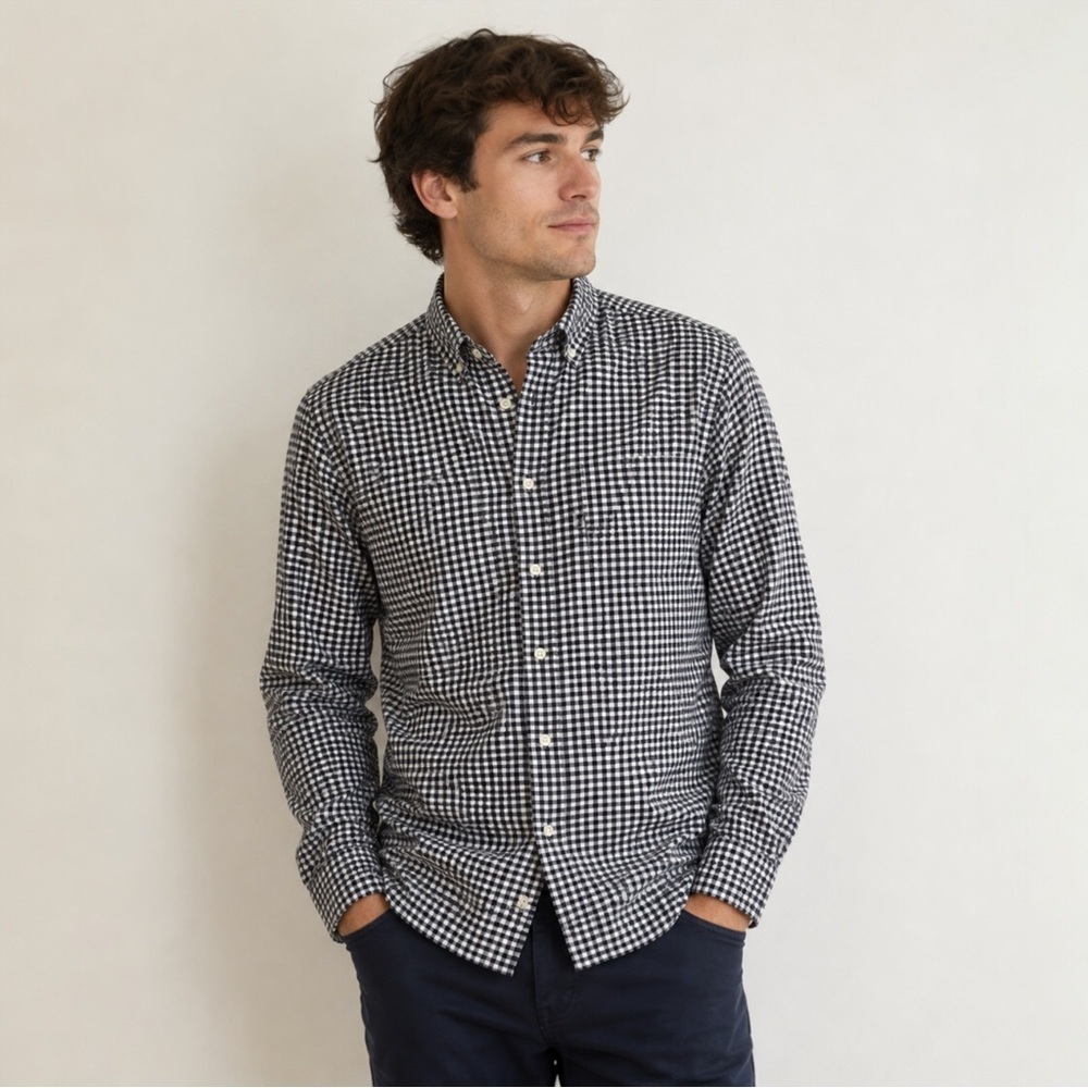 Goodfellow & Co Men's Checkered Button Down Shirt . Size Large.